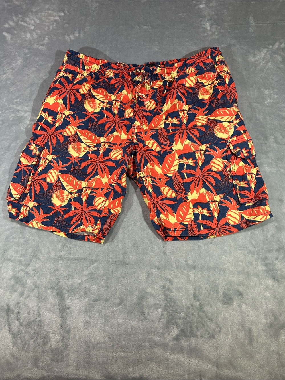 Saks Fifth Avenue Men’s 100% Linen Hawaiian Shorts- 2XL